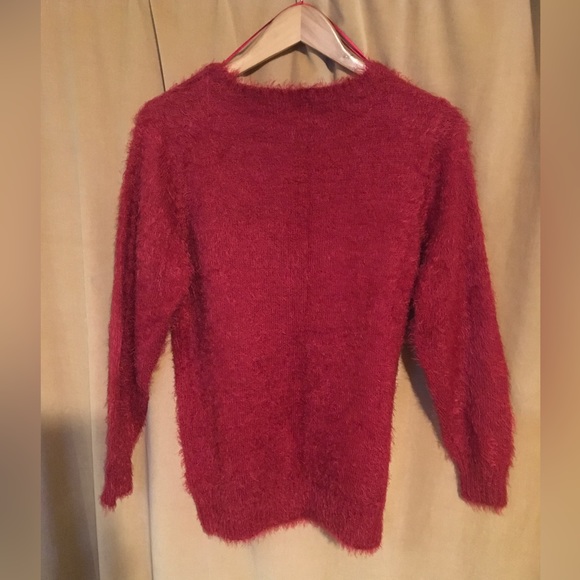 Charlie Paige Sweater. Red. S L/XL - Picture 3 of 5